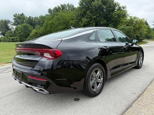 2023 Kia K5 LXS