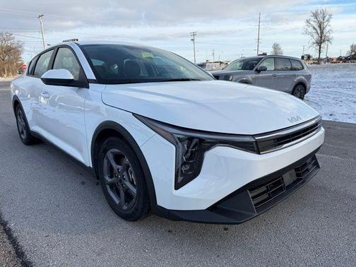 2025 Kia K4 