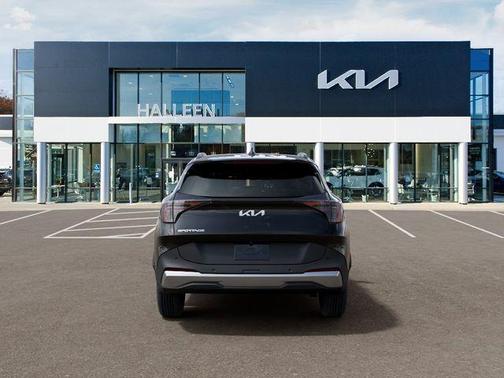 Ebony Black 2026 Kia Sportage EX