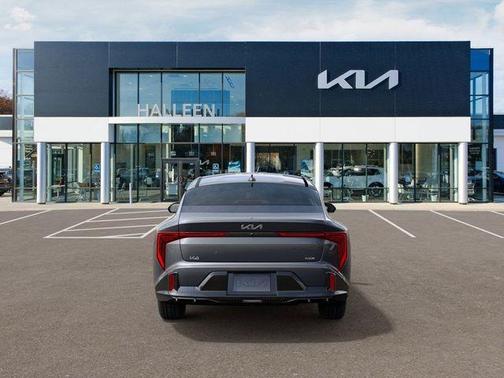2025 Kia K4 GT-Line