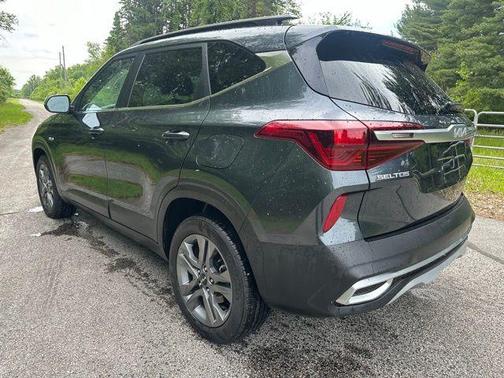 2023 Kia Seltos S