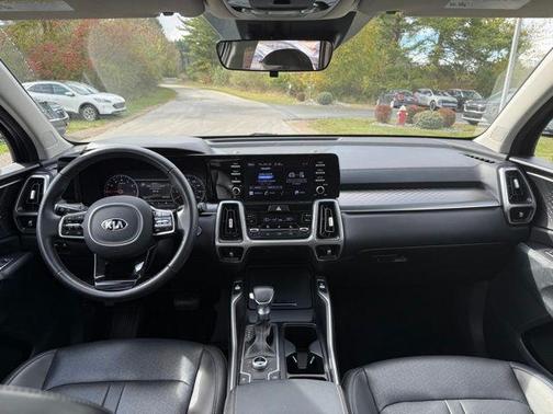 2021 Kia Sorento S