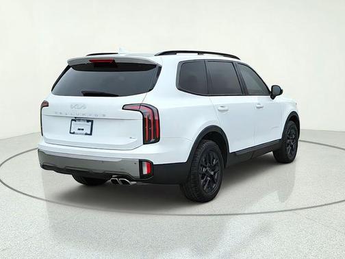 Glacial White Pearl 2023 Kia Telluride SX X-Pro