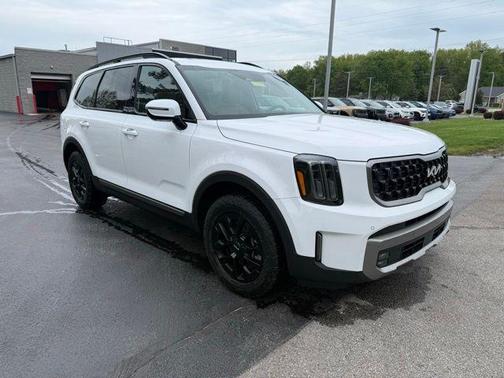 Glacial White Pearl 2023 Kia Telluride SX X-Pro