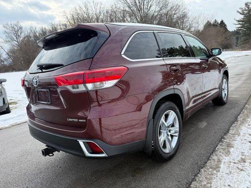 2017 Toyota Highlander Limited