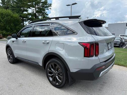 2022 Kia Sorento X-Line EX