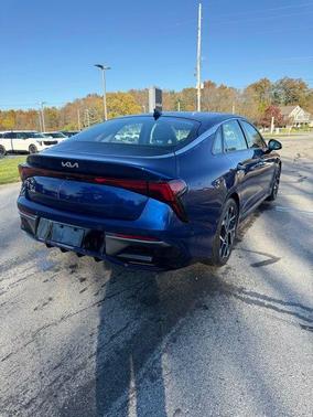 2025 Kia K5 EX