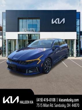 2025 Kia K5 EX