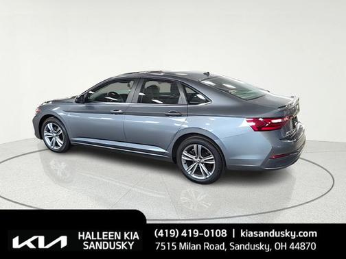 2023 Volkswagen Jetta 1.5T SE