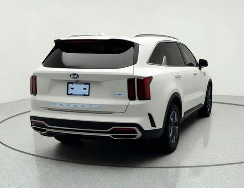 Snow White Pearl 2021 Kia Sorento Hybrid EX