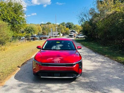 2025 Kia K4 EX