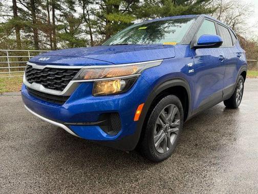 Neptune Blue 2023 Kia Seltos LX