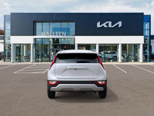 2025 Kia Niro LX