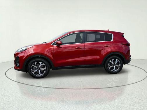 Hyper Red 2022 Kia Sportage LX