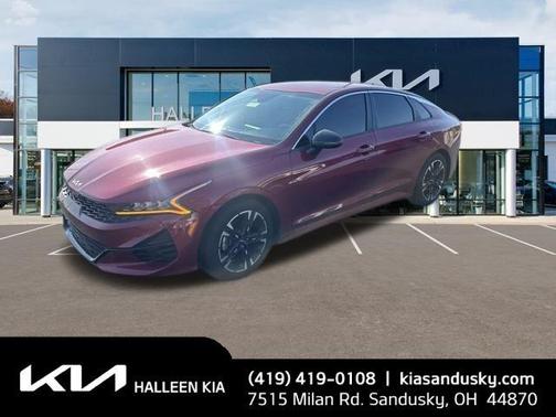 2022 Kia K5 GT-Line