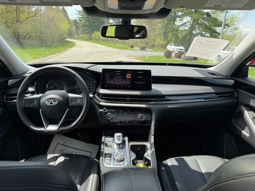 2022 INFINITI QX60 Pure