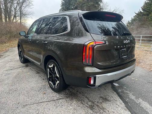 2023 Kia Telluride EX