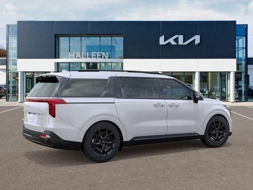 2026 Kia Carnival SX