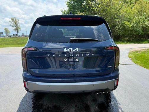 Midnight Black 2023 Kia Telluride SX X-Pro