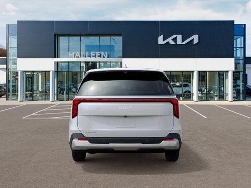 Snow White Pearl 2026 Kia Carnival LXS