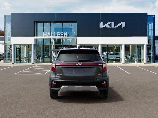 Gray 2026 Kia Seltos S