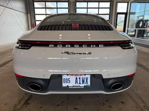 2021 Porsche 911 Carrera S
