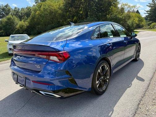 2021 Kia K5 GT-Line
