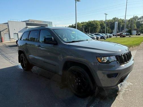 2019 Jeep Grand Cherokee Laredo