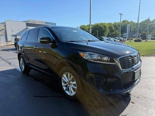 Ebony Black 2019 Kia Sorento LX