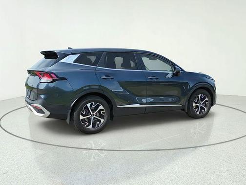 Gravity Gray 2024 Kia Sportage EX