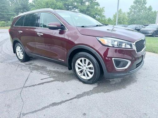 2016 Kia Sorento LX