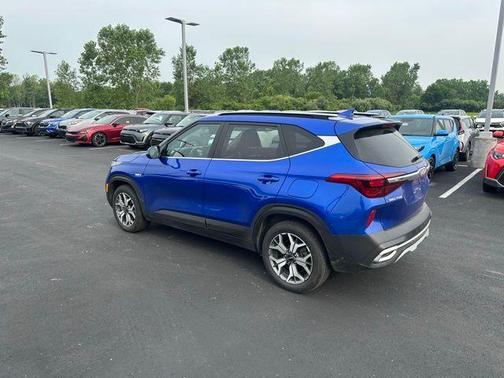 2023 Kia Seltos EX