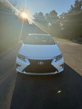 2018 Lexus ES 350 Base