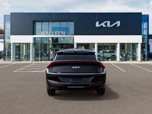 2025 Kia EV6 Wind