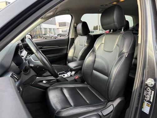 2022 Kia Telluride LX