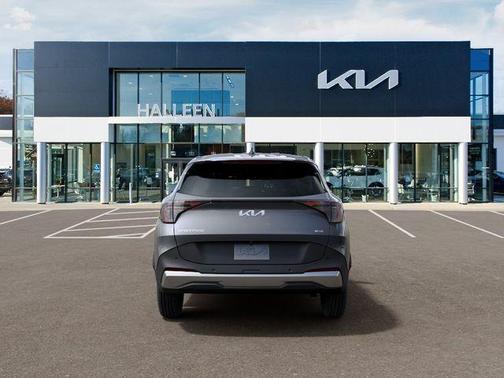 Steel Gray 2026 Kia Sportage Hybrid LX