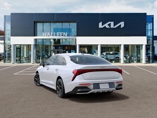Snow White Pearl 2026 Kia K5 LXS