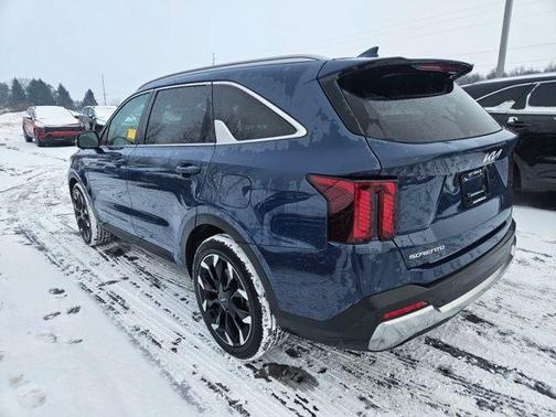2025 Kia Sorento SX