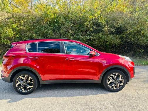 2020 Kia Sportage EX