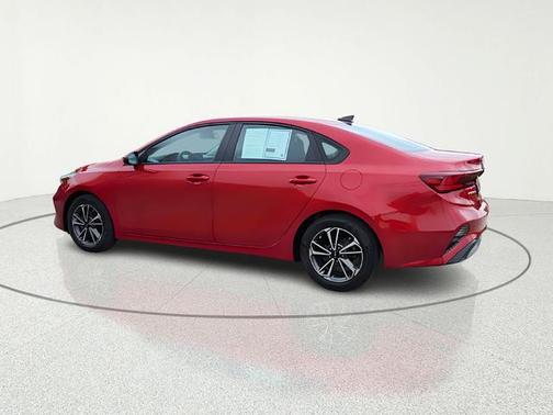 Currant Red 2023 Kia Forte LXS