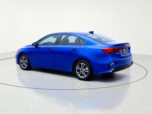 Deep Sea Blue 2023 Kia Forte LXS