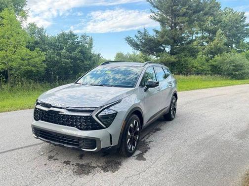 Wolf Gray 2024 Kia Sportage X-Line