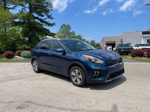 Deep Cerulean 2020 Kia Niro LXS