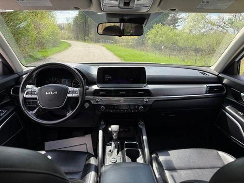 2022 Kia Telluride S