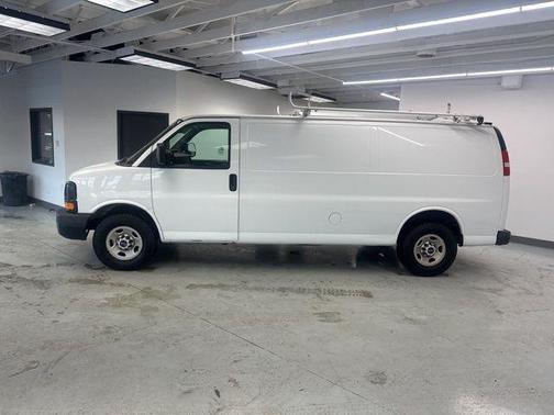 2014 GMC Savana 2500 Work Van