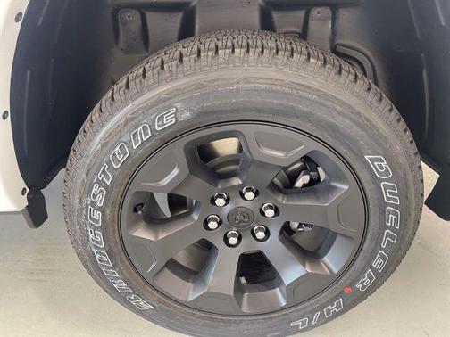 Bright White Clearcoat 2026 RAM 1500 Big Horn/Lone Star