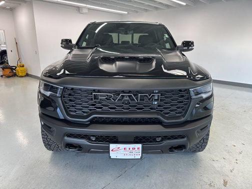 2026 RAM 1500 RHO Crew Cab 4x4 5'7' Box