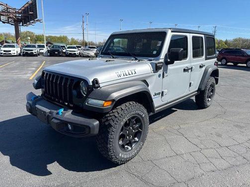 Silver Zynith Clearcoat 2023 Jeep Wrangler 4xe Base