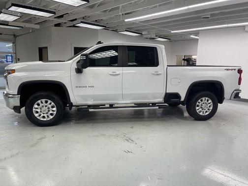 2022 Chevrolet Silverado 3500 LT