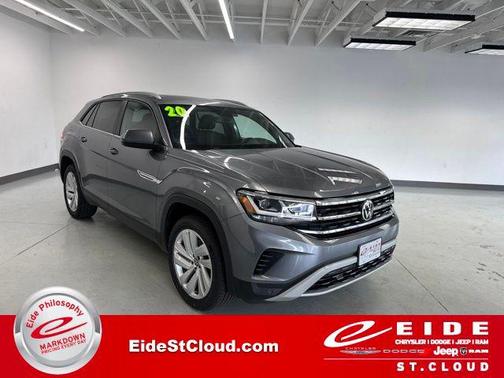 Platinum Gray Metallic 2020 Volkswagen Atlas Cross Sport 3.6L V6 SE w/Technology R-Line